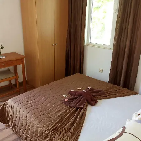 Saint Nikola Holiday Holiday park 2*